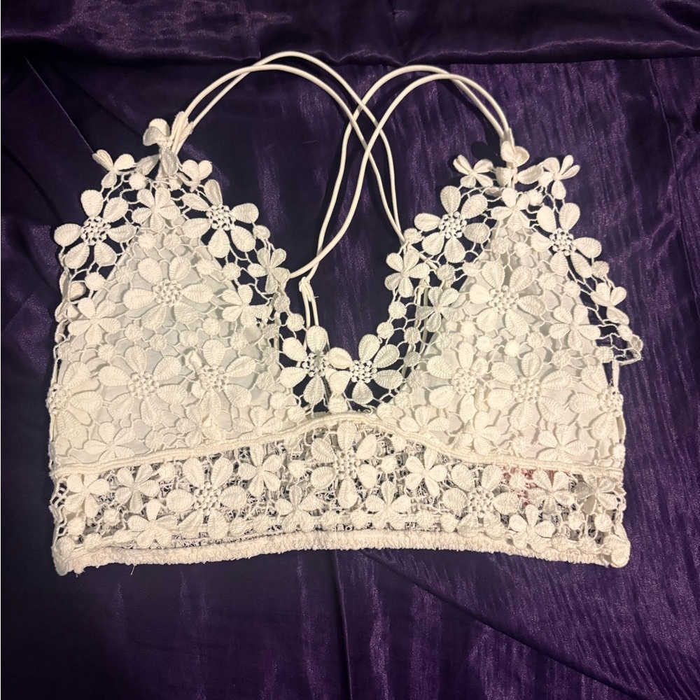Free People White Floral Lace Crochet Accented Cropped Tank Top Size Medium